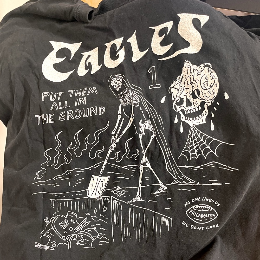 Heavy Slime eagles Super Bowl 23 put them all in the ground limited tee sz M